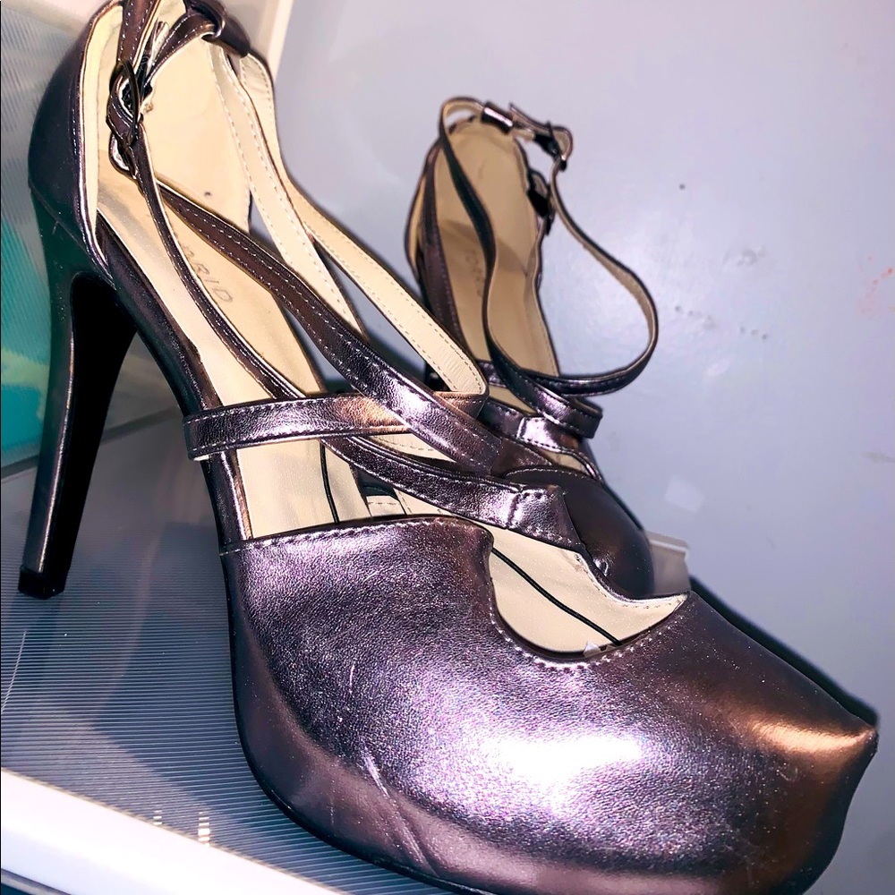 Torrid metallic double cross heels size 11